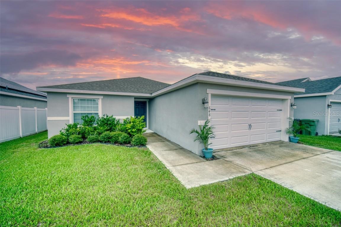 648 Lorient Dr., Eagle Lake, FL 33839