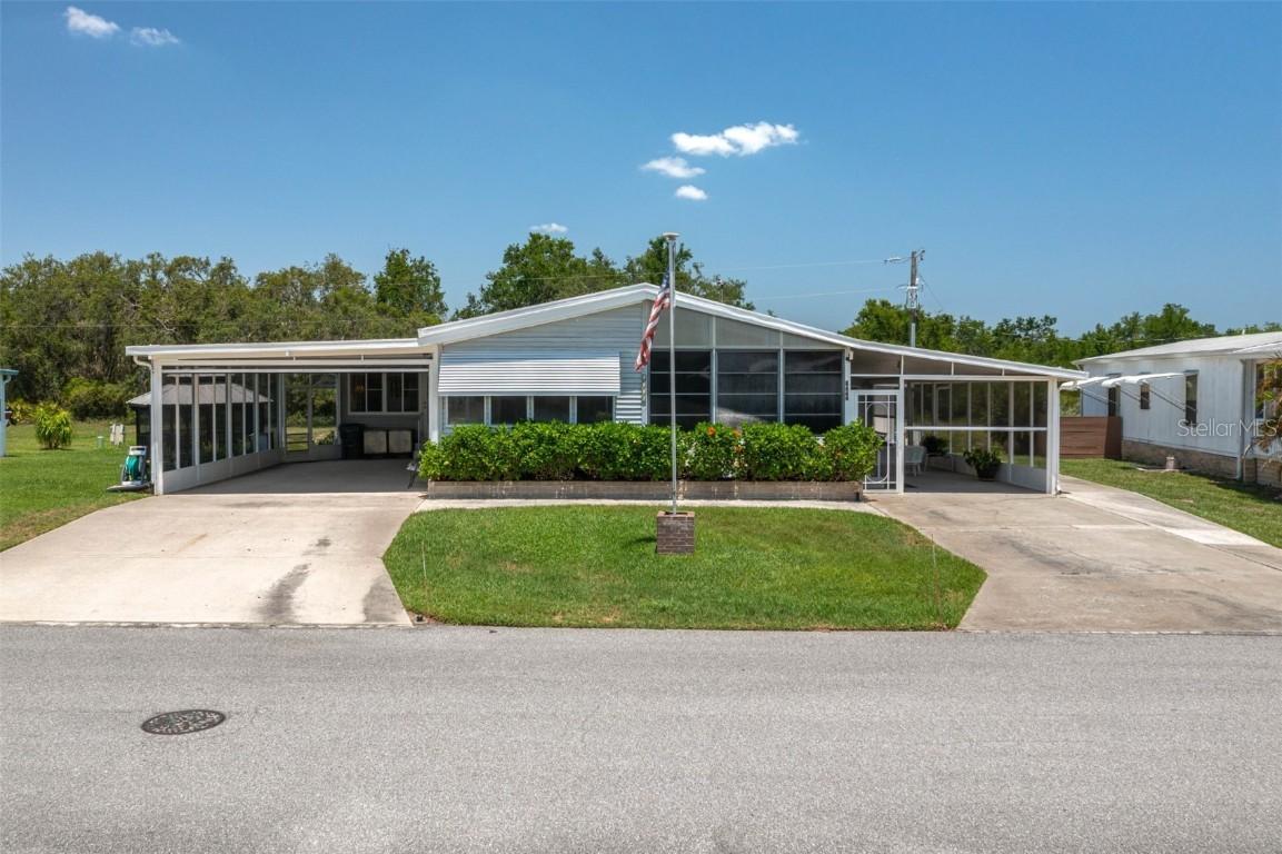 8664 Breeze Hill Dr., Lake Wales, FL 33898