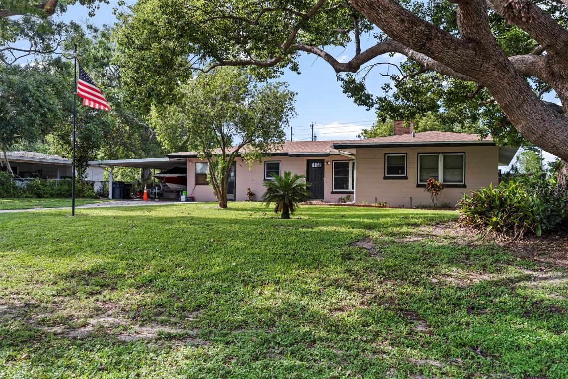 105 Leslie Ave., Winter Haven, FL 33880