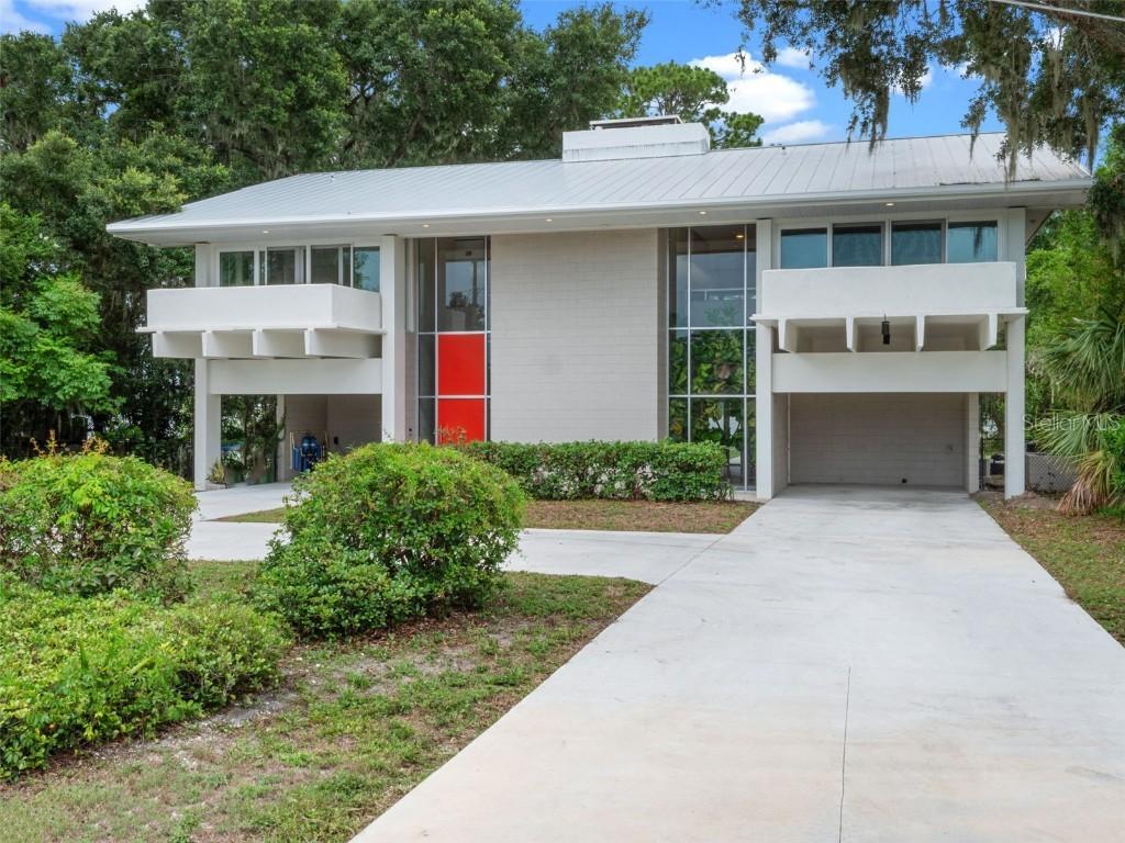 1540 N Lake Mirror Dr., Winter Haven, FL 33881