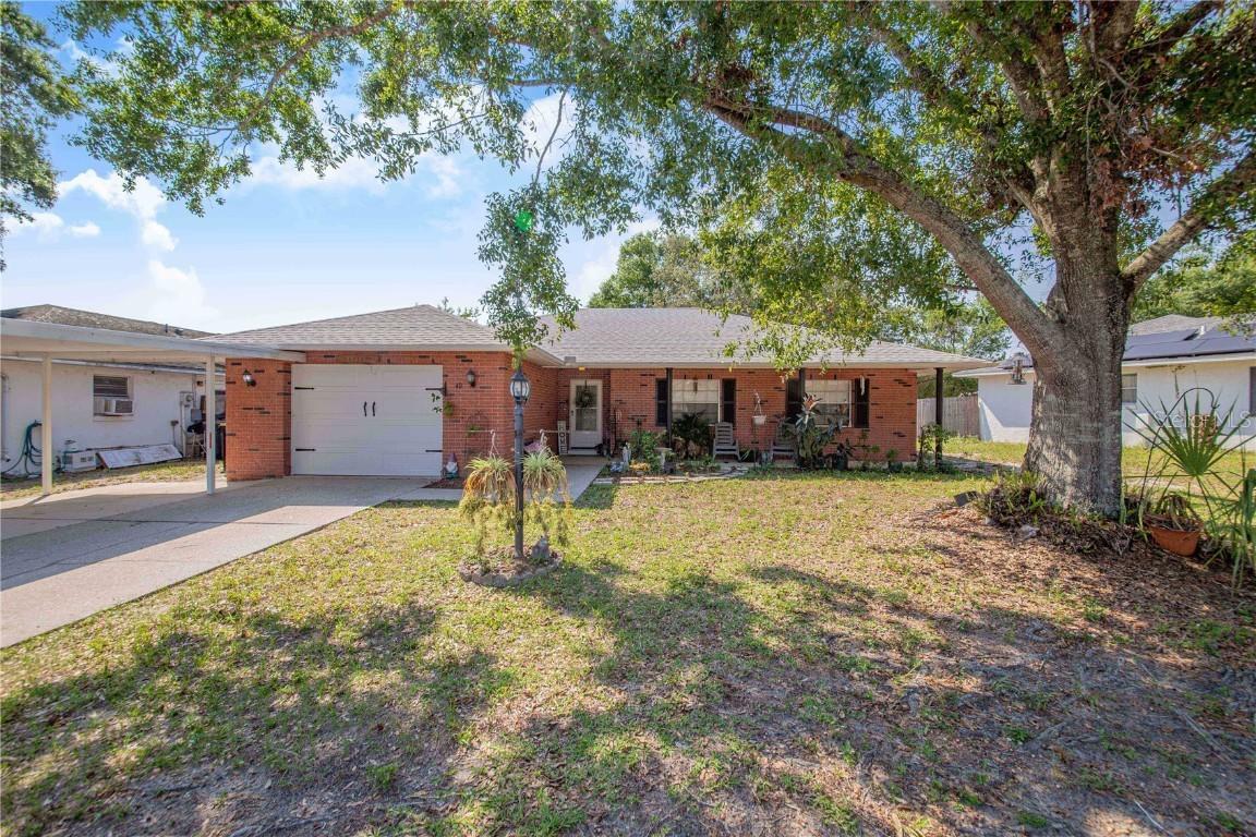 40 Westridge Rd., Davenport, FL 33837