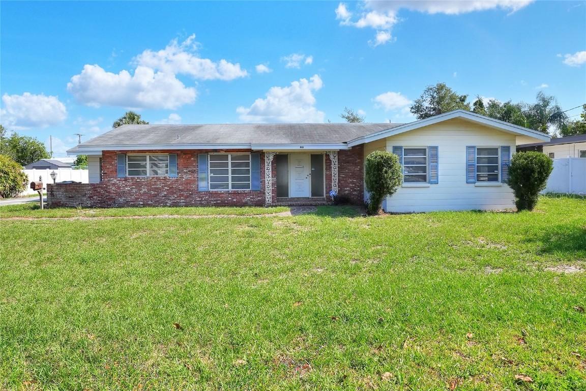961 Piedmont Dr., Winter Haven, FL 33880