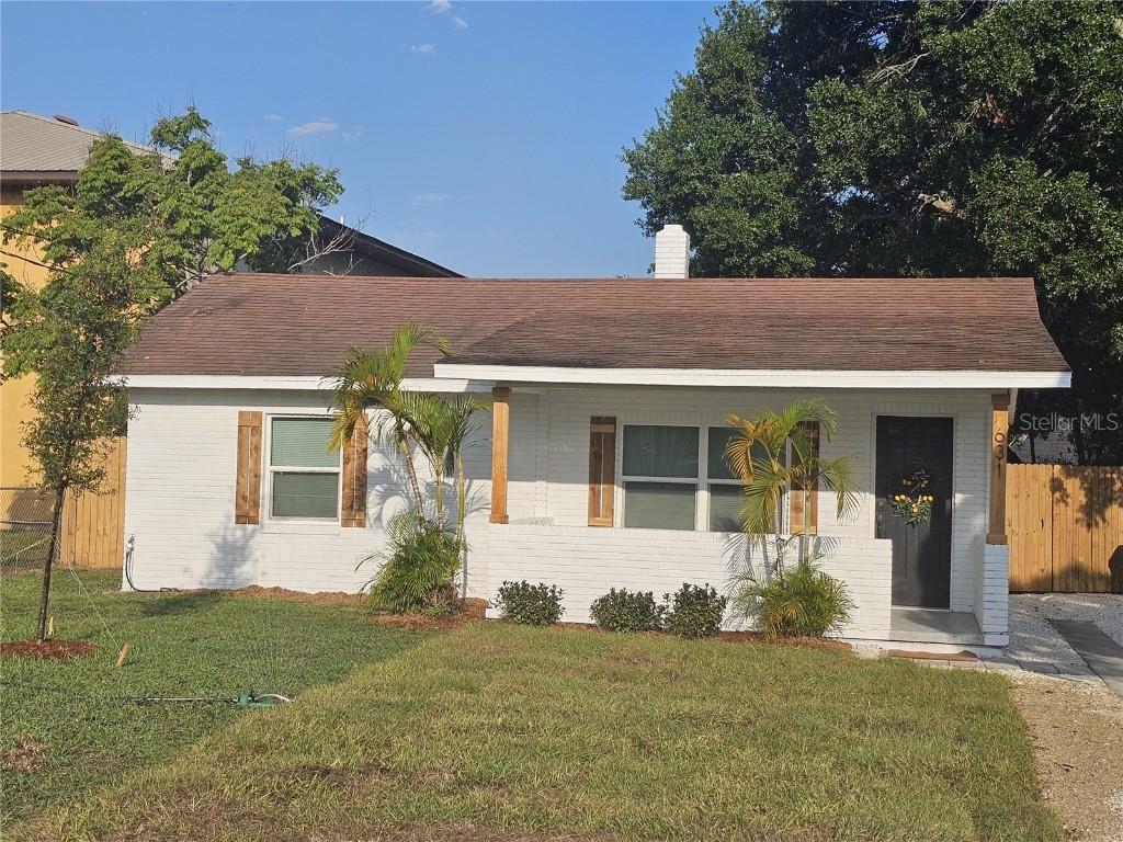 631 Julia St., Winter Haven, FL 33880