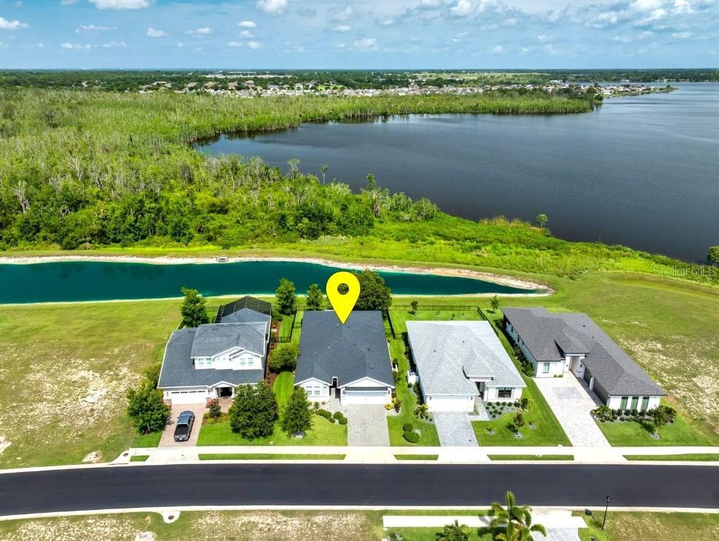 505 Adams View Ln., Auburndale, FL 33823