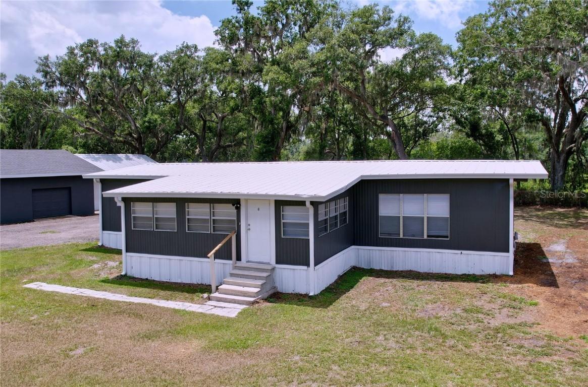 113 Myrtle Ln., Plant City, FL 33565