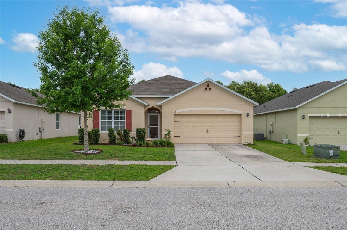 536 Squires Grove Dr., Winter Haven, FL 33880