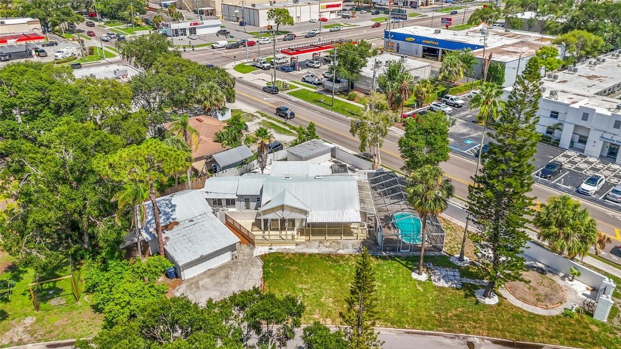 3620 E Tampa Cir., Tampa, FL 33629