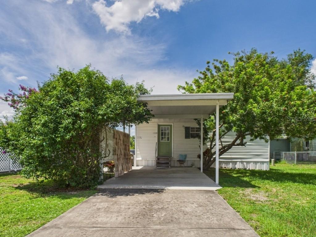 3636 Lazy Lake Dr., Lakeland, FL 33801