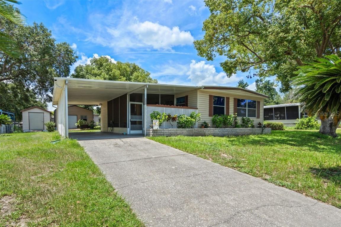 5529 Golden Gate Blvd., Polk City, FL 33868