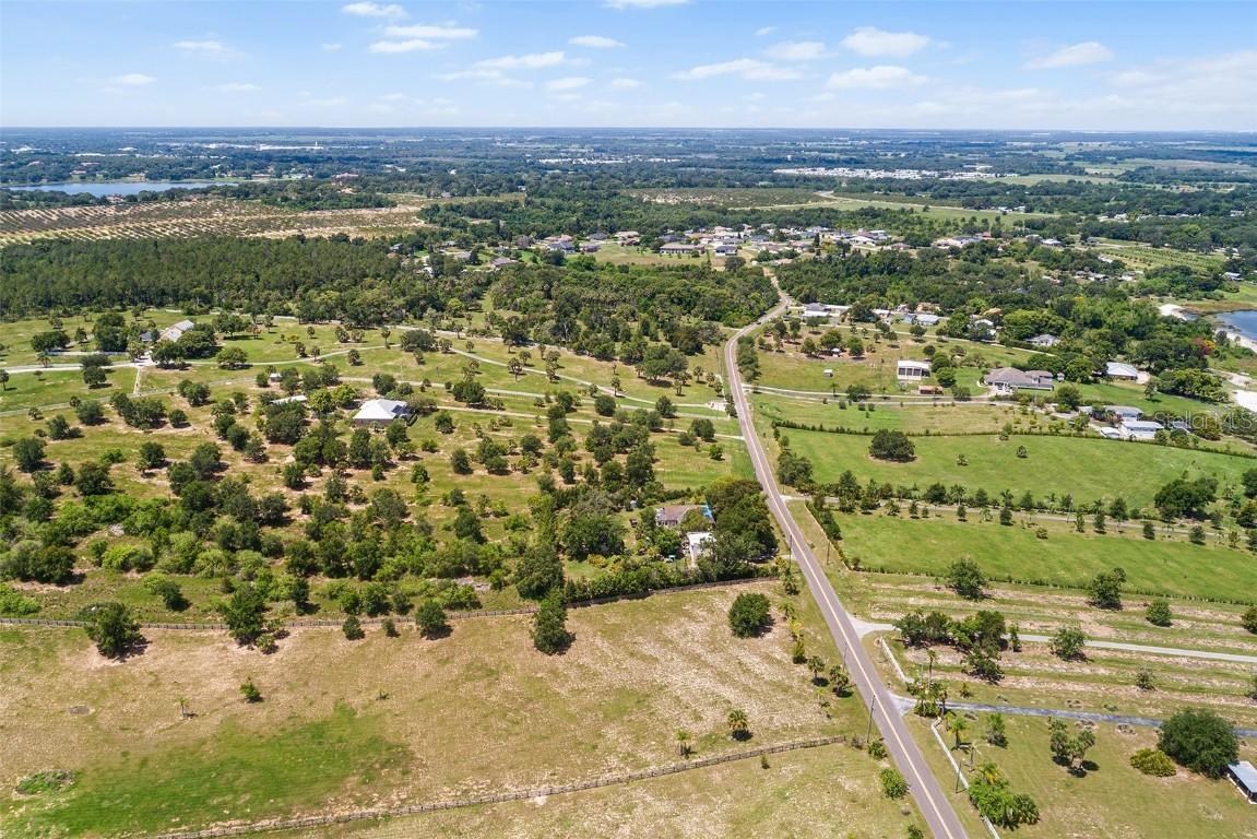 836 S Lake Starr Blvd., Lake Wales, FL 33898