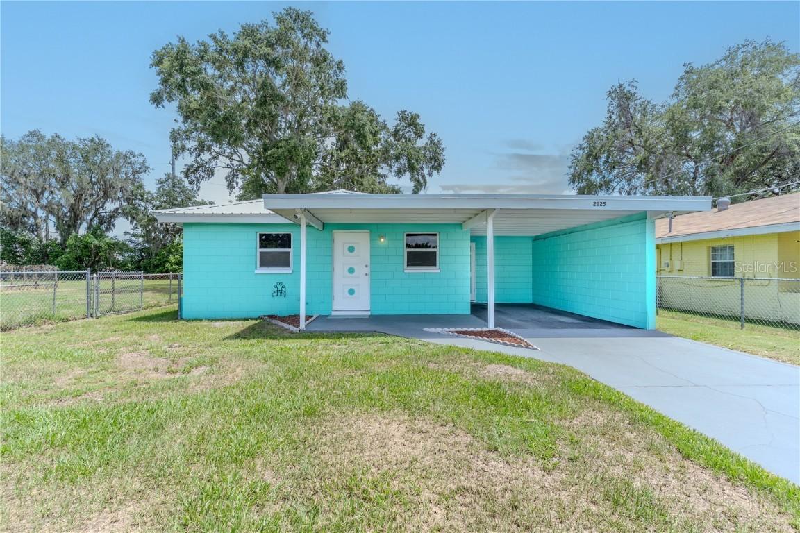 2125 Hillcrest Rd., Auburndale, FL 33823
