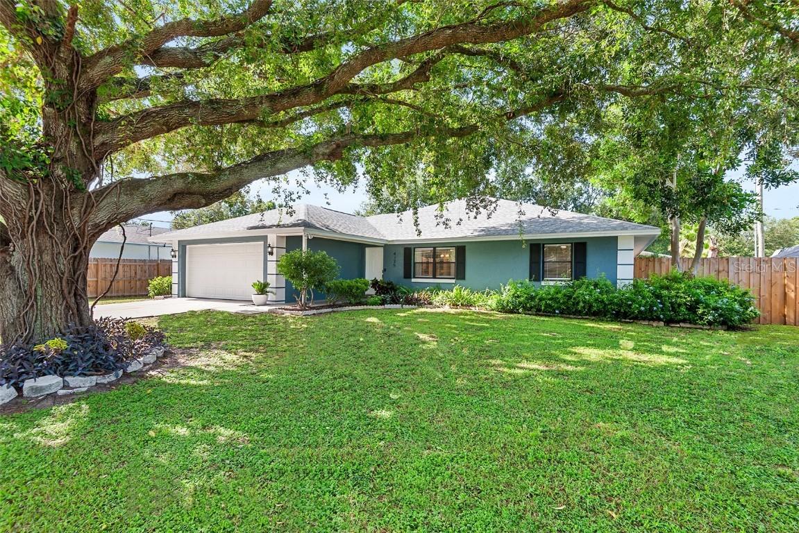 4125 Sunny View Dr., Lakeland, FL 33813