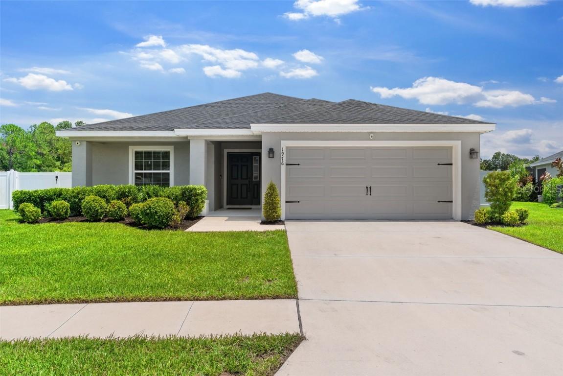 1976 Harvest Landing Cir., Lakeland, FL 33810