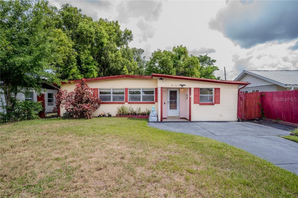 919 Timor Ave., Orlando, FL 32804