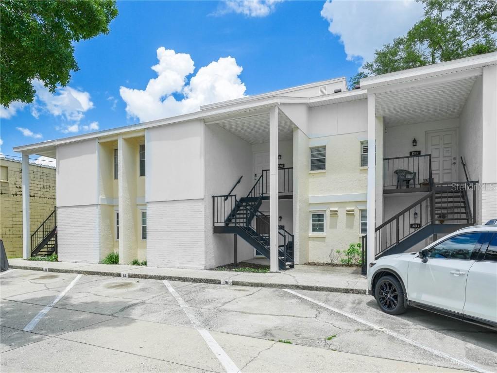 3811 N Oak Dr. #E62, Tampa, FL 33611