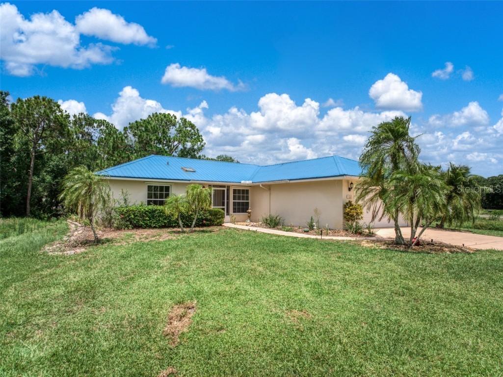 127 Blue Moon Ave., Lake Placid, FL 33852
