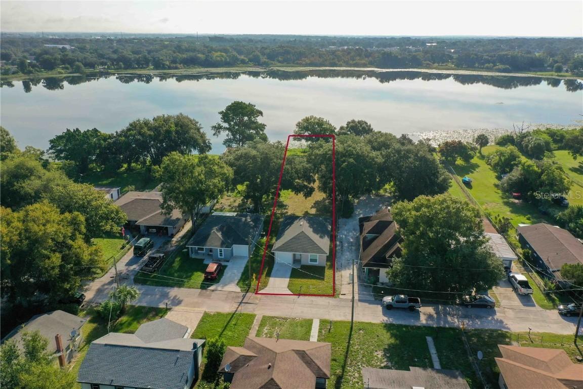 1736 3rd St., Winter Haven, FL 33881
