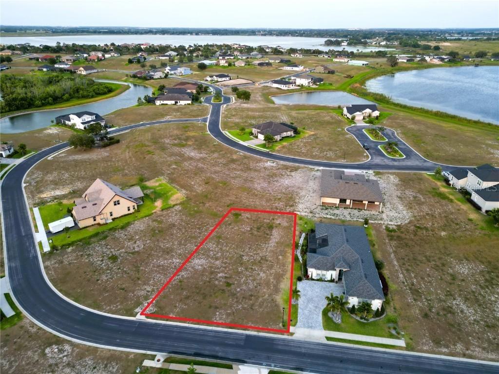 512 Adams View Ln., Auburndale, FL 33823