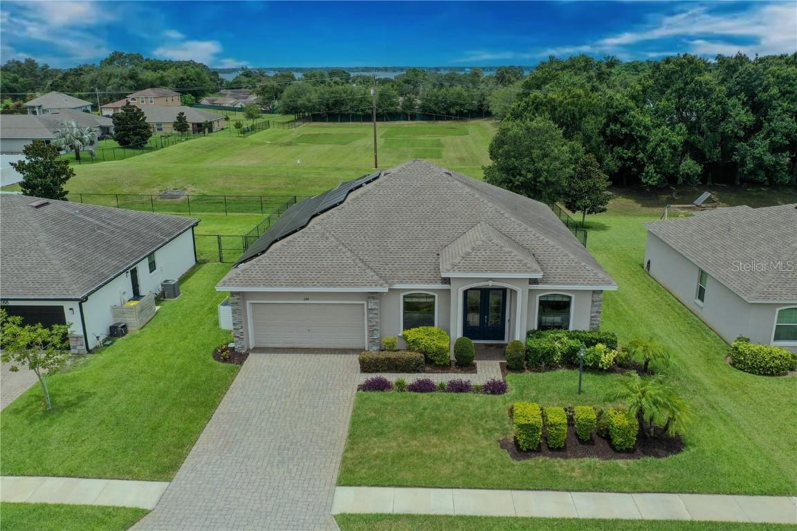 284 Bentley Oaks Blvd., Auburndale, FL 33823