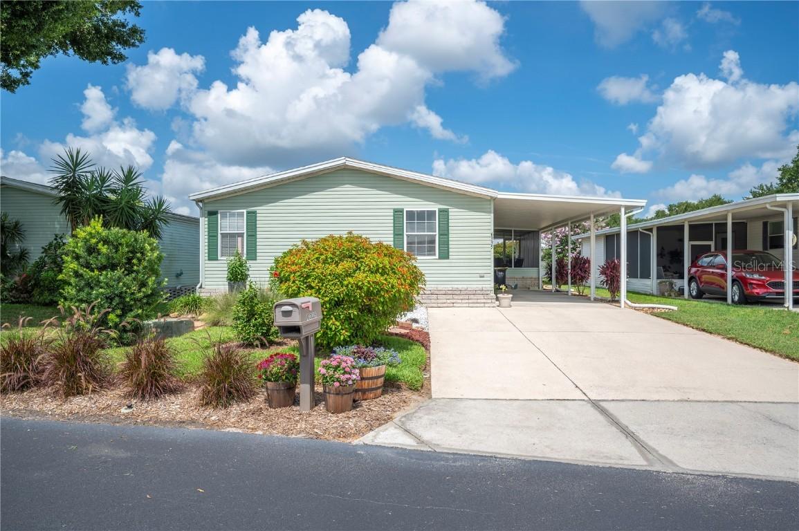 6335 Grove Pointe Dr., Winter Haven, FL 33884