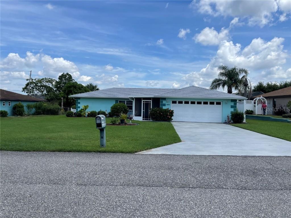 2818 Summit Dr., Sebring, FL 33870