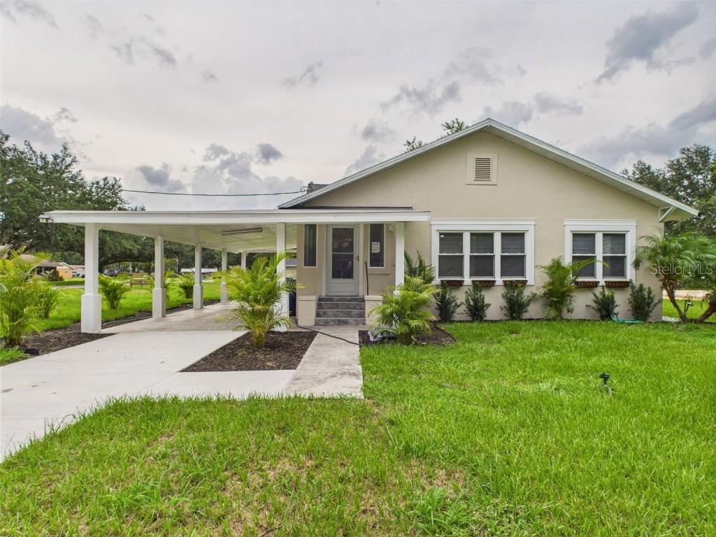 713 4th St., Fort Meade, FL 33841