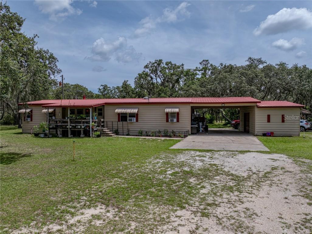 2015 Tiger Creek Tr., Lake Wales, FL 33898