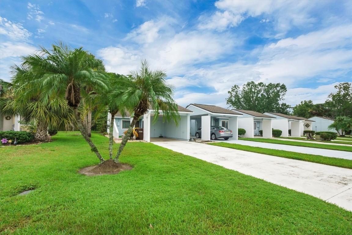455 Prestwick Pl., Kissimmee, FL 34759
