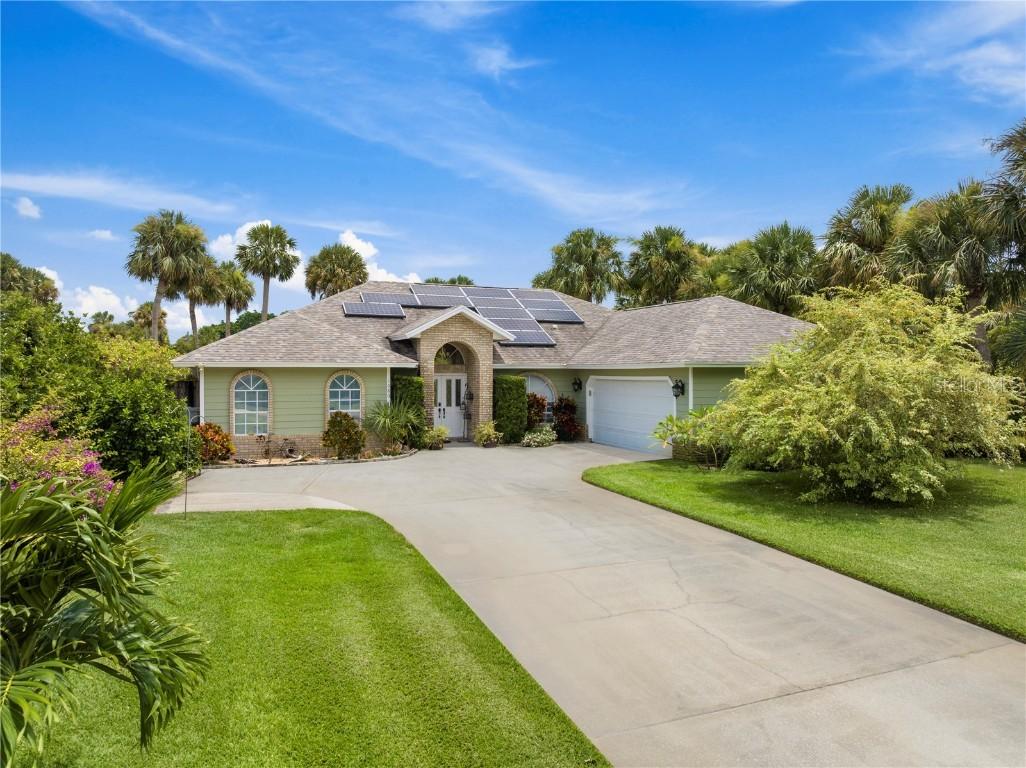 1080 4th Ct., Vero Beach, FL 32962