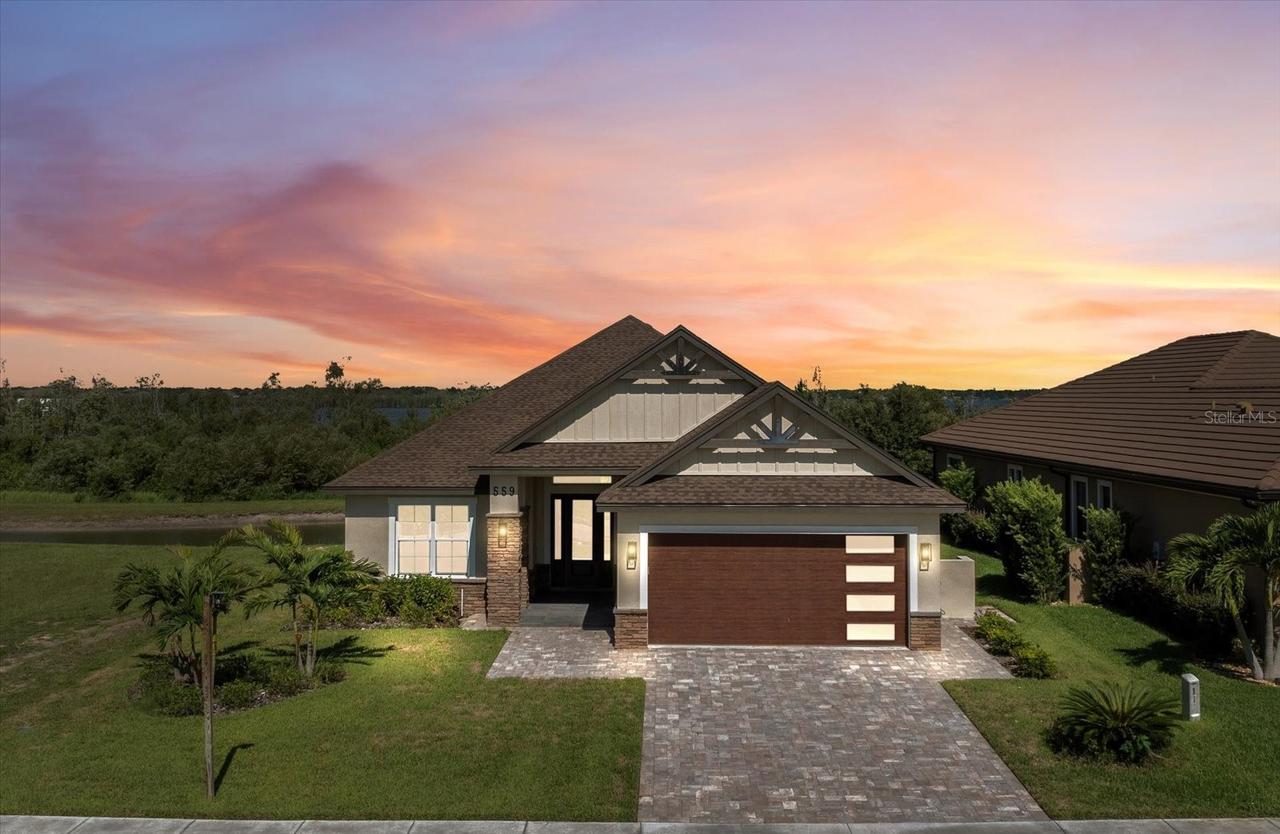 559 Waterfern Trail Dr., Auburndale, FL 33823