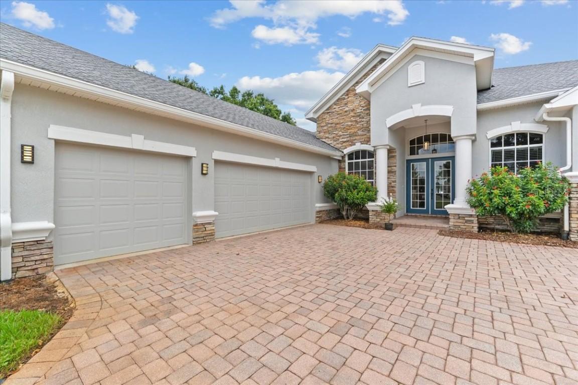 9516 Waterford Oaks Blvd., Winter Haven, FL 33884