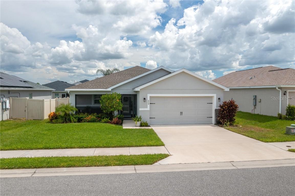 609 Vittorio Dr., Winter Haven, FL 33884