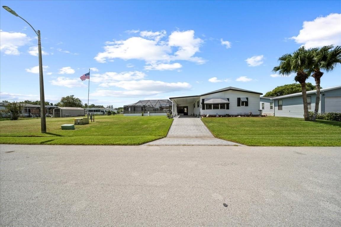 5225 Revelation Dr., Polk City, FL 33868