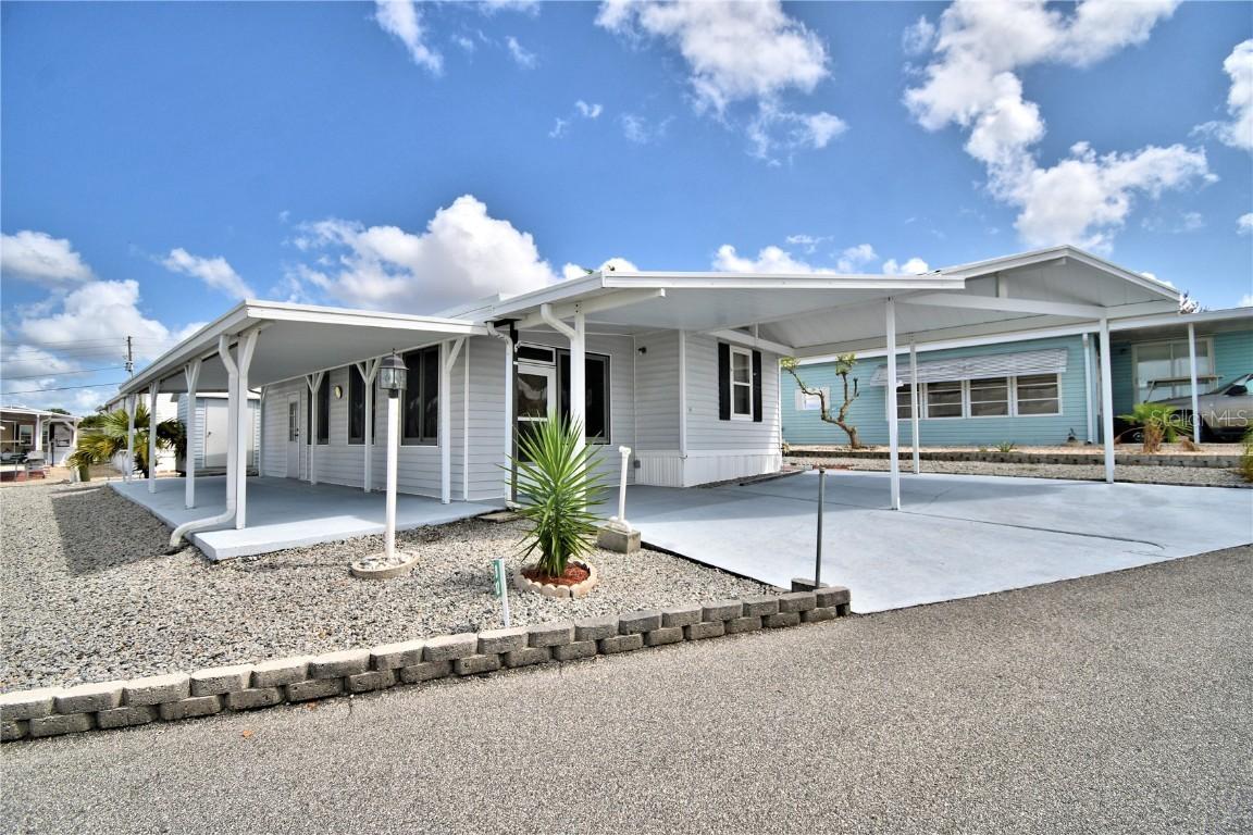251 Patterson Rd. #B12, Haines City, FL 33844