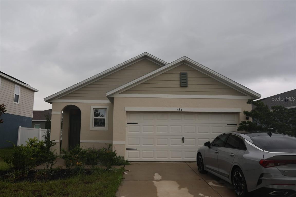 484 Lily Ln., Davenport, FL 33837