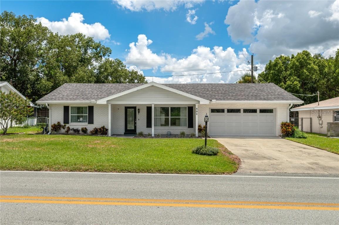 608 Lake Ned Rd., Winter Haven, FL 33884
