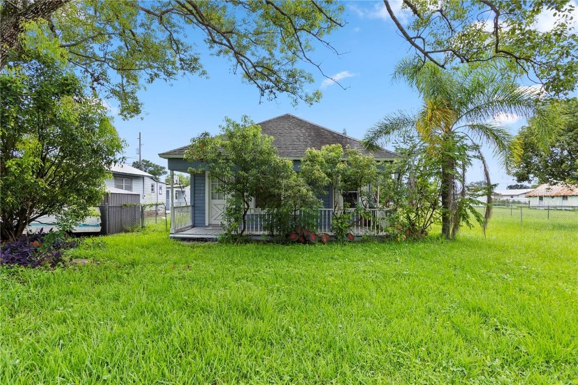 1418 Massachussetts Ave., St Cloud, FL 34769
