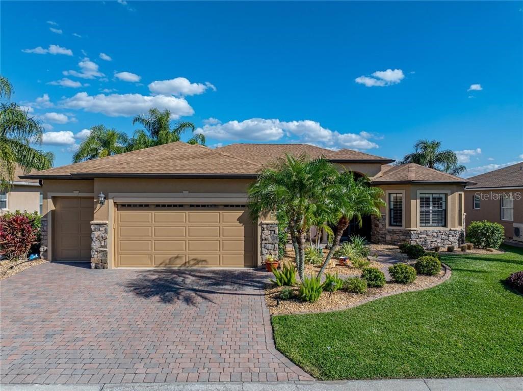 5357 Hogan Ln., Winter Haven, FL 33884