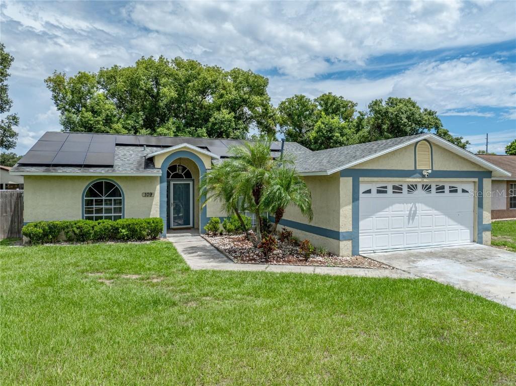 109 Rebecca Dr., Winter Haven, FL 33881