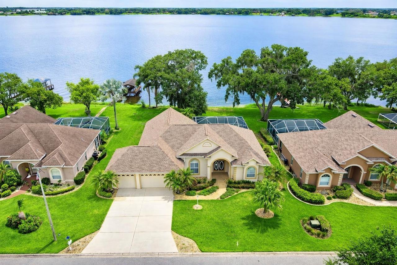 226 Ruby Lake Ln., Winter Haven, FL 33884