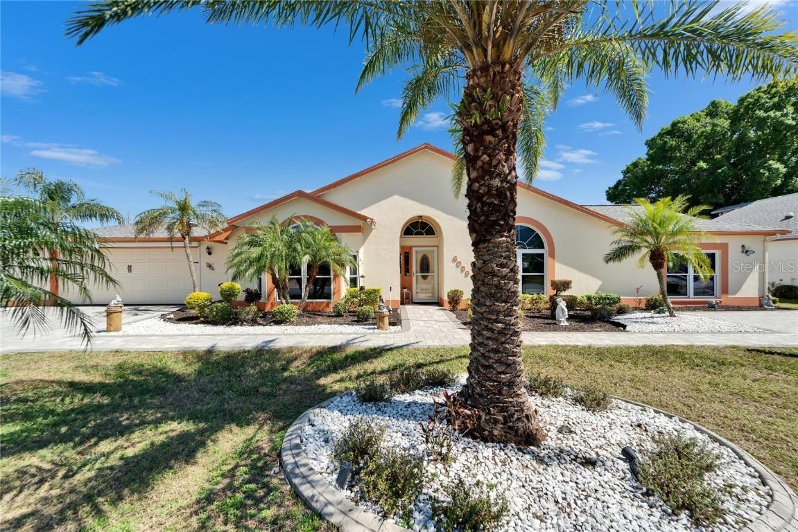 6059 Condor Dr., Lakeland, FL 33809