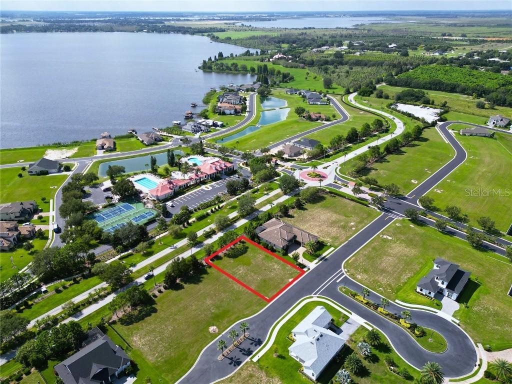 247 Blazing Star Ave., Lake Alfred, FL 33850