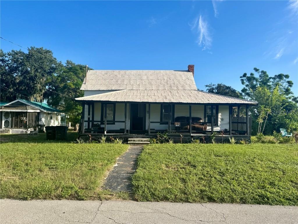 317 E 8th St., Frostproof, FL 33843