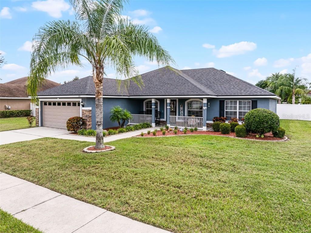 353 Mandolin Ln., Winter Haven, FL 33884