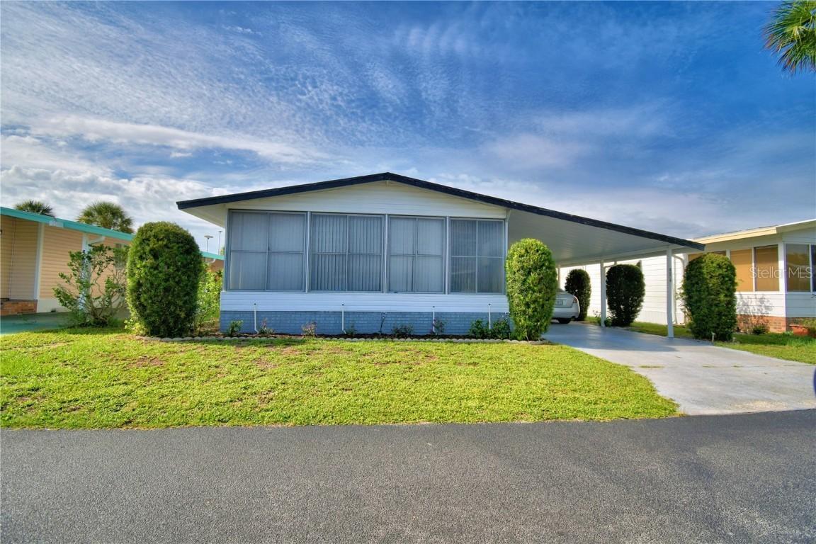 4034 Rolling Oaks Dr., Winter Haven, FL 33880