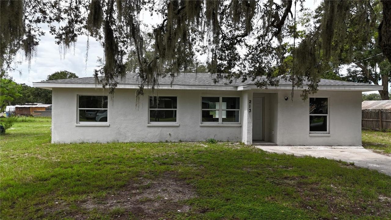 213 Herbert St., Auburndale, FL 33823