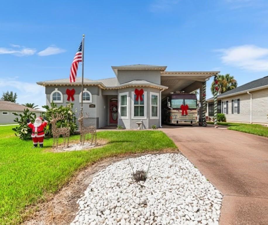344 Motorcoach Dr., Polk City, FL 33868