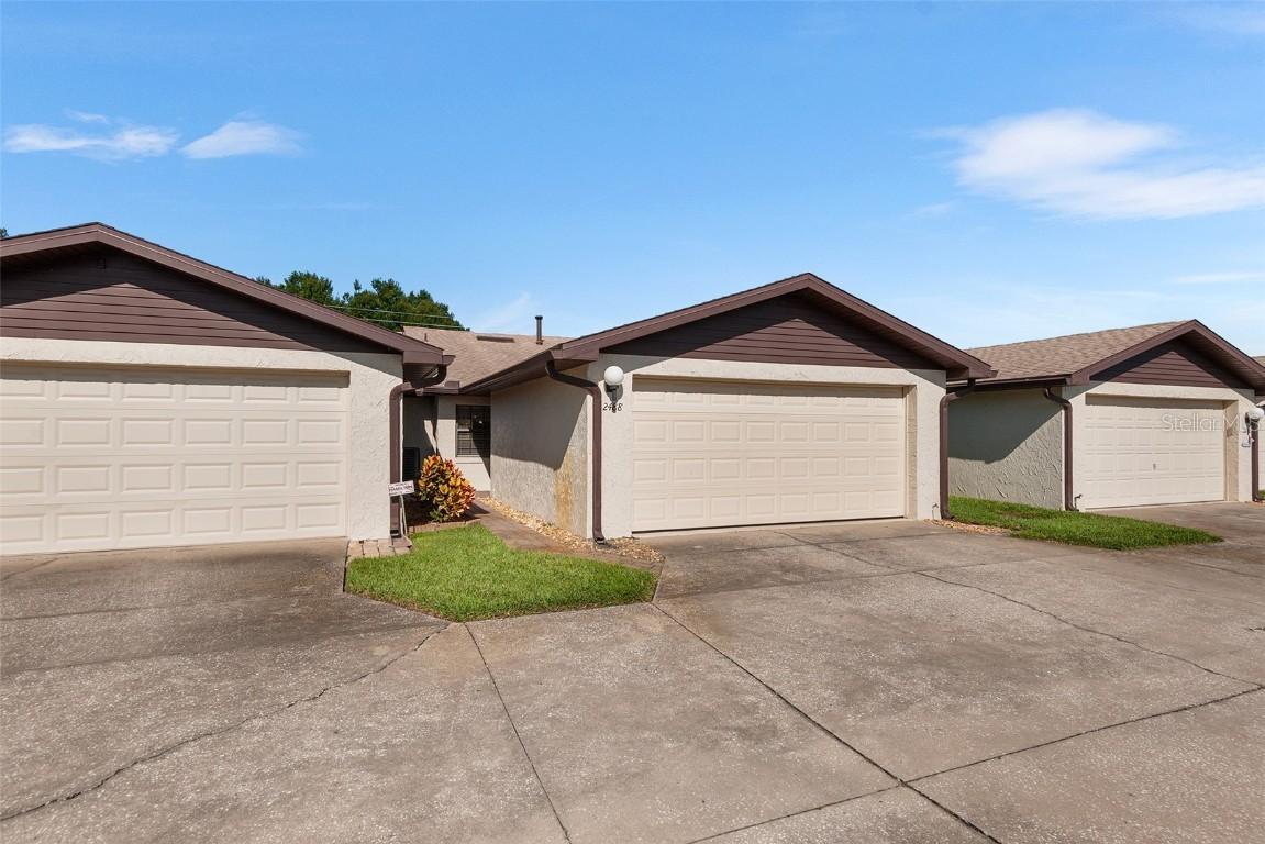 2488 Hartridge Point Dr, Winter Haven, FL 33881