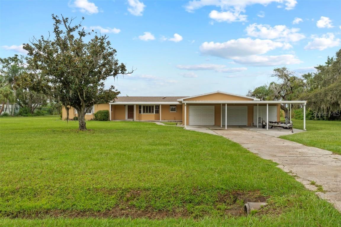 308 Manatee Dr., Ruskin, FL 33570