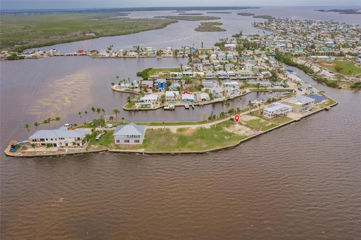 11114 Matlacha Ave Ave., Matlacha, FL 33993